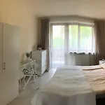 Ewa 아파트 *