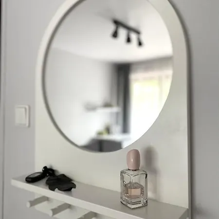 Ewa Apartment *