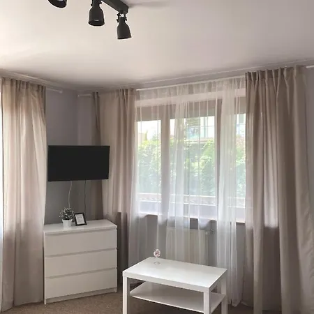 Ewa *
